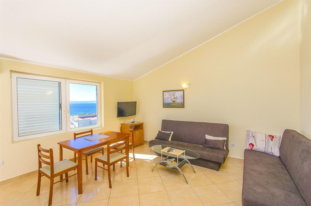 טוצפי Apartments Seaview מראה חיצוני תמונה